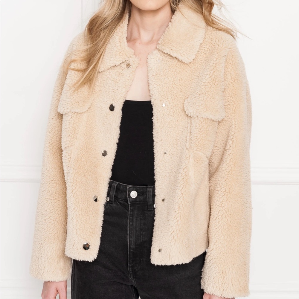 LAMARQUE AKINA Faux Sherpa Jacket